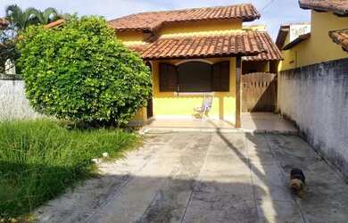 Imagem: A casa possui 2 Dormitórios, 2 Banheiros, 2 Vagas na garagem