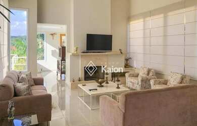 Imagem: A casa em condomínio possui 3 Dormitórios, 5 Banheiros, 3