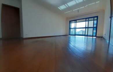 Imagem: O apartamento possui 3 Dormitórios, 3 Banheiros, 2 Vagas na