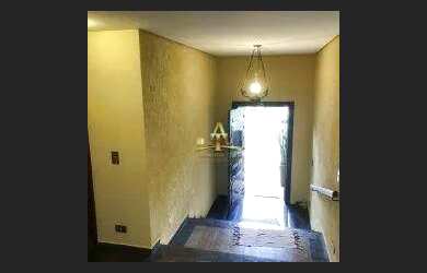 Imagem: A casa em condomínio possui 3 Dormitórios, 5 Banheiros, 3