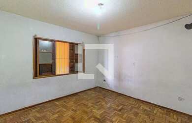 Imagem: A casa possui 1 Dormitório, 1 Banheiro, 40m² de Área e está