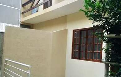 Imagem: A casa em condomínio possui 2 Dormitórios, 2 Banheiros, 1