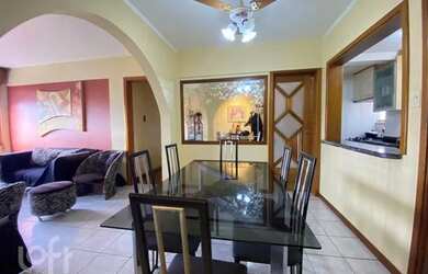 Imagem: O apartamento possui 3 Dormitórios, 3 Banheiros, 2 Vagas na