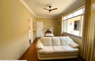 Imagem: O apartamento possui 3 Dormitórios, 2 Banheiros, 1 Vaga na