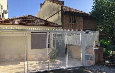 Imagem 1: Casa à venda por R$ 1.100.000 - Bela Vista - Porto Alegre/RS