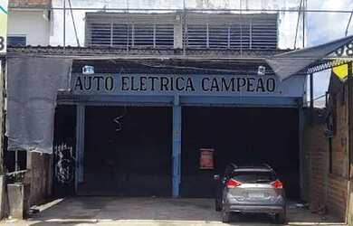 Imagem: O depósito possui 5 Vagas na garagem, 400m² de Área e está