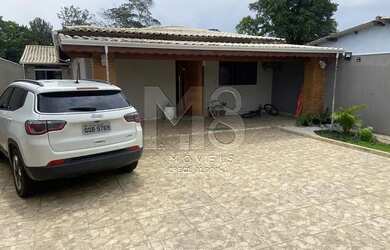 Imagem: A casa possui 2 Dormitórios, 1 Banheiro, 350m² de Área e