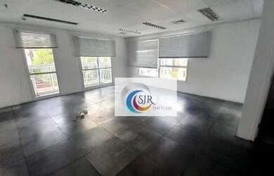 Imagem: O depósito possui 5 Vagas na garagem, 313m² de Área, Imóvel