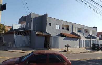 Imagem: O depósito possui 5 Vagas na garagem, 300m² de Área e está