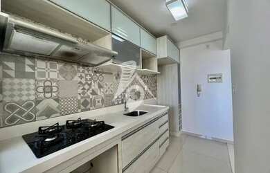 Imagem: O apartamento possui 2 Dormitórios, 2 Banheiros, 1 Vaga na