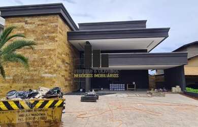 Imagem: A casa em condomínio possui 5 Dormitórios, 5 Banheiros, 3