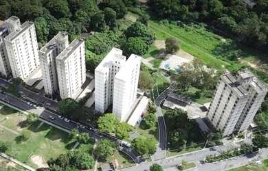 Imagem: O apartamento possui 3 Dormitórios, 2 Banheiros, 1 Vaga na