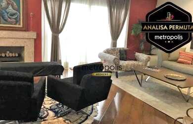 Imagem: A casa possui 4 Dormitórios, 5 Banheiros, 3 Vagas na garagem