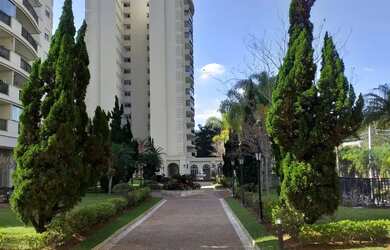 Imagem: O apartamento possui 3 Dormitórios, 4 Banheiros, 2 Vagas na