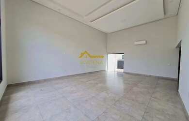 Imagem: A casa em condomínio possui 3 Dormitórios, 3 Banheiros, 4