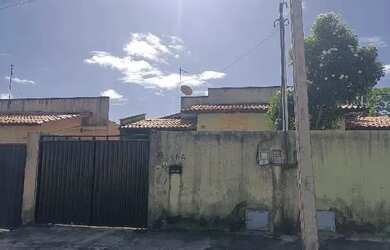 Imagem: A casa possui 2 Dormitórios, 1 Banheiro, 264m² de Área e