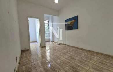 Imagem: O apartamento possui 1 Dormitório, 1 Banheiro, 35m² de Área