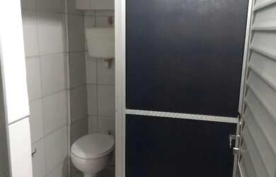 Imagem 5: Aluga-se 2 casas de 1/4. 1 Banheiroe1 Dormitório