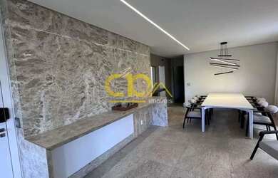 Imagem 5: Área privativa, 4 quartos, 4 suites, 4 vagas