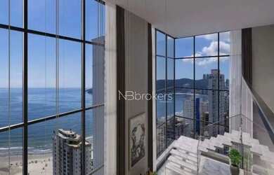 Imagem: O apartamento possui 4 Dormitórios, 5 Banheiros, 4 Vagas na