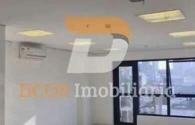 Imagem: O depósito possui 1 Vaga na garagem, 46m² de Área e está