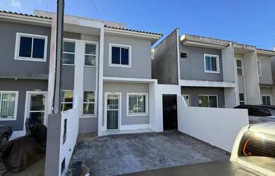 Imagem: A casa em condomínio possui 2 Dormitórios, 2 Banheiros, 2