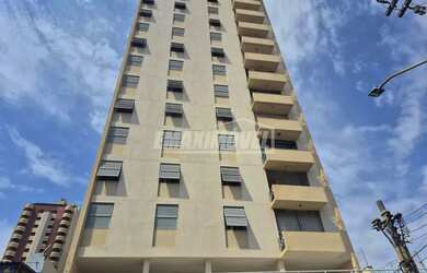 Imagem: O apartamento possui 3 Dormitórios, 2 Banheiros, 144m² de