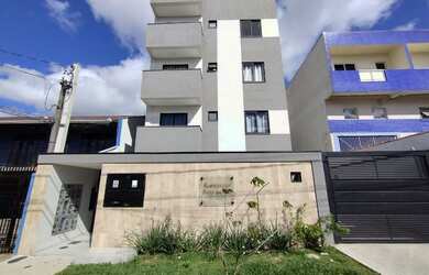 Imagem: O apartamento possui 3 Dormitórios, 1 Banheiro, 1 Vaga na garagem