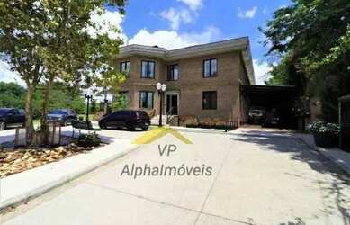 Imagem: A casa possui 5 Dormitórios, 5 Banheiros, 5 Vagas na garagem