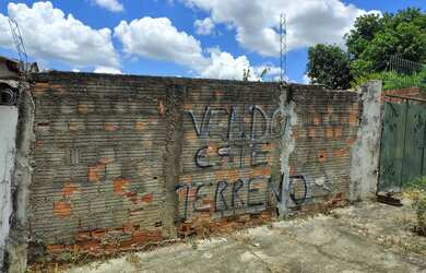 Imagem: O terreno possui 330m² de Área e está localizado em Jardim