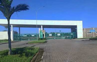 Imagem: O terreno possui 230m² de Área e está localizado em Marituba