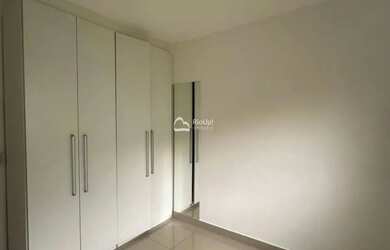 Imagem: O apartamento possui 3 Dormitórios, 2 Banheiros, 1 Vaga na