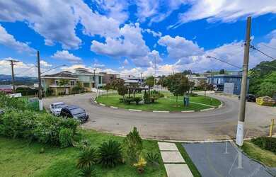 Imagem 7: Santana de Parnaíba - Casa Padrão - Suru