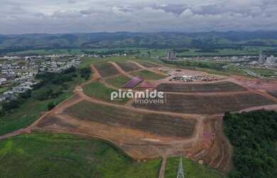 Imagem 4: Casa de condomínio para venda tem 394 metros quadrados em Urbanova -...