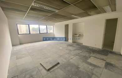 Imagem: O depósito para alugar possui 1 Vaga na garagem e 45m² de