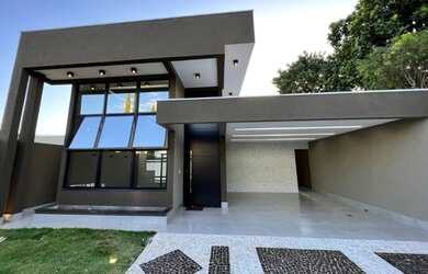 Imagem: A casa em condomínio possui 4 Dormitórios, 5 Banheiros, 4