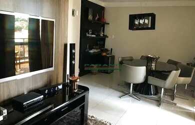 Imagem: O apartamento possui 2 Dormitórios, 2 Banheiros, 2 Vagas na