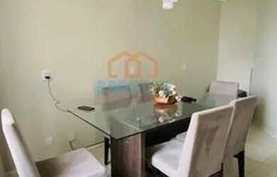 Imagem: O apartamento possui 3 Dormitórios, 1 Banheiro, 2 Vagas na