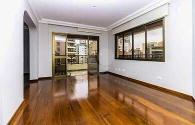 Imagem: O apartamento possui 4 Dormitórios, 5 Banheiros, 3 Vagas na