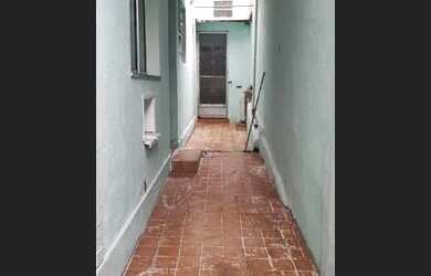 Imagem: A casa possui 2 Dormitórios, 1 Banheiro, Direto com o proprietário