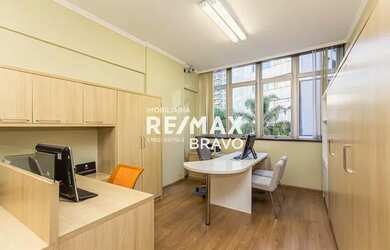 Imagem: O depósito possui 34m² de Área e está localizado em Centro