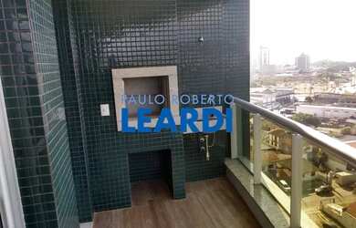 Imagem: O apartamento possui 2 Dormitórios, 2 Banheiros, 2 Vagas na