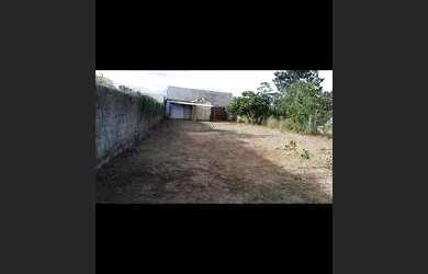 Imagem: O terreno possui Direto com o proprietário e está localizado