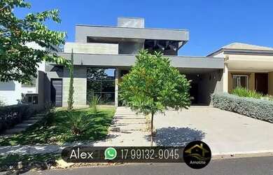 Imagem: A casa em condomínio possui 3 Dormitórios, 4 Banheiros, 4