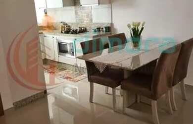 Imagem: A casa possui 2 Dormitórios, 1 Banheiro, 1 Vaga na garagem