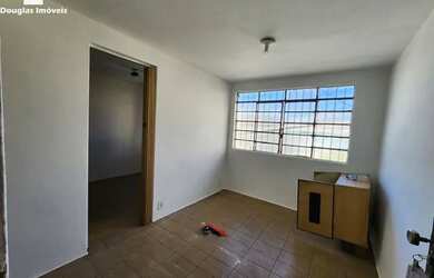 Imagem: A casa possui 1 Dormitório, 1 Banheiro, 38m² de Área e está