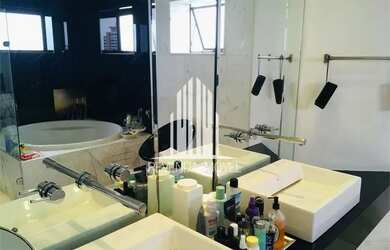 Imagem 16: Apartamento no Condomínio Falstaff House no Morumbi com 550m² 3 suítes