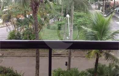 Imagem 4: Excelente apto duplex mobiliado na Praia da Enseada/Guarujá