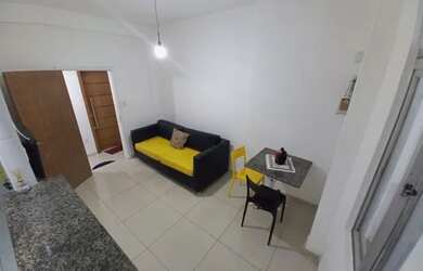 Imagem: O apartamento possui 1 Dormitório, 1 Banheiro, 1 Vaga na garagem