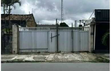 Imagem: A casa possui 1 Dormitório, 1 Banheiro, 65m² de Área e está